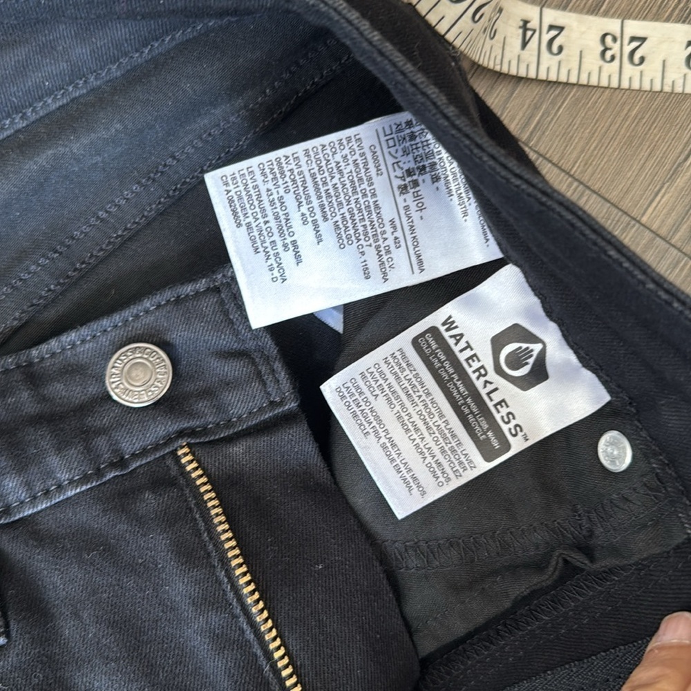 Levi’s 721 high rise skinny Black Jeans system 27 - Picture 9 of 9